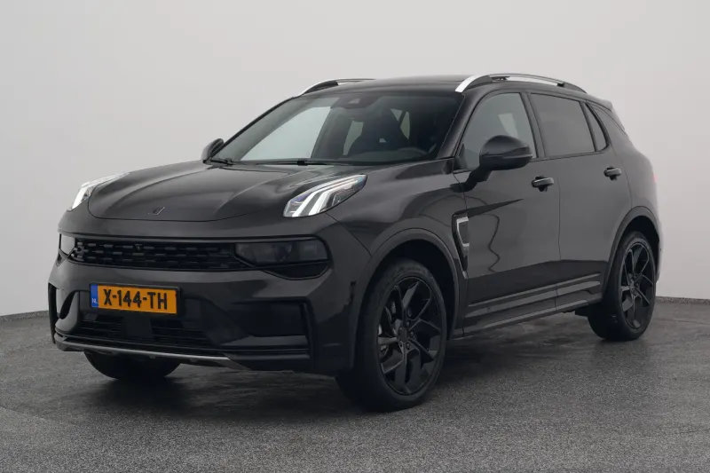 Lynk & Co 01 (2024)