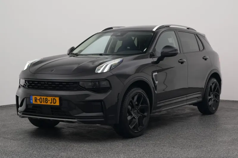 Lynk & Co 01 (2022)