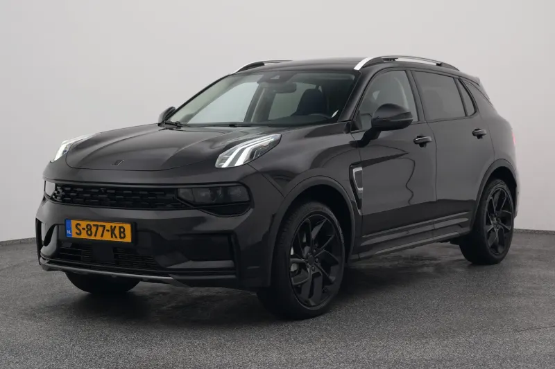 Lynk & Co 01 (2023)