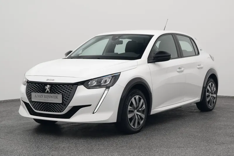 Peugeot e-208 (2024)