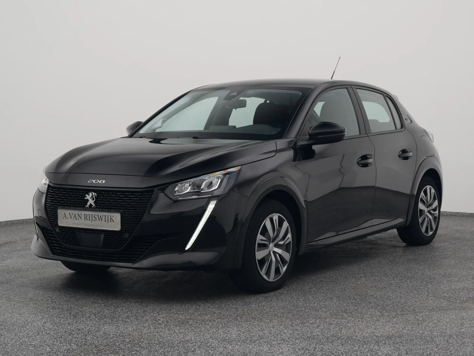 Peugeot e-208 (2021) — foto 1