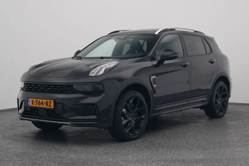 Lynk & Co 01 (2024)