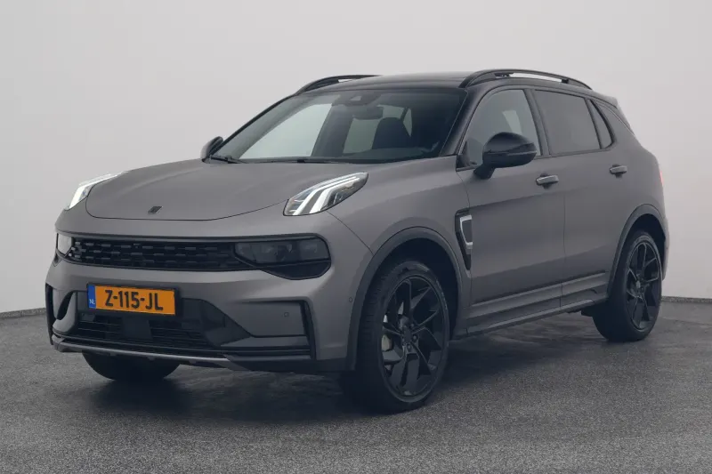Lynk & Co 01 (2024)