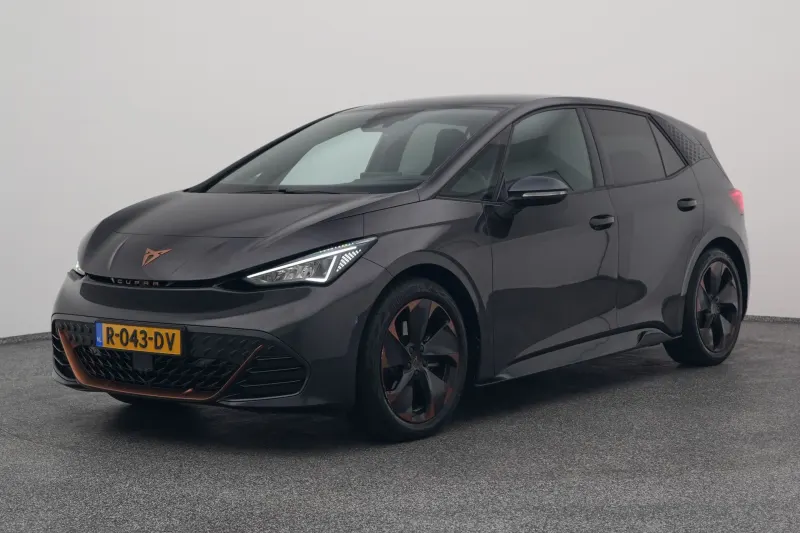 CUPRA Born (2022)
