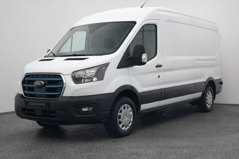 Ford E-Transit (2024)