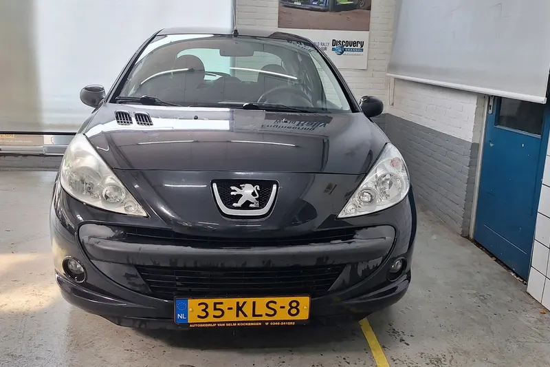 Peugeot 206 (2010)