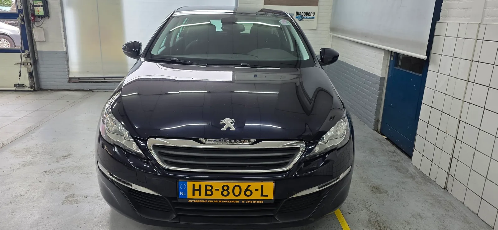 Peugeot 308 (2015) — foto 1