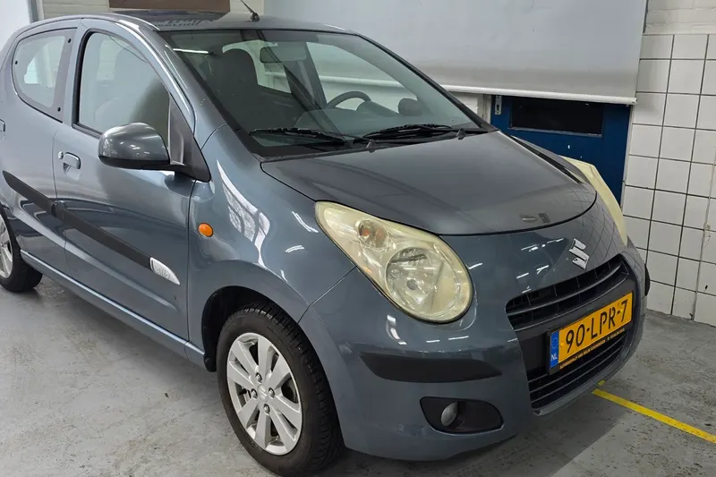 Suzuki Alto (2010)