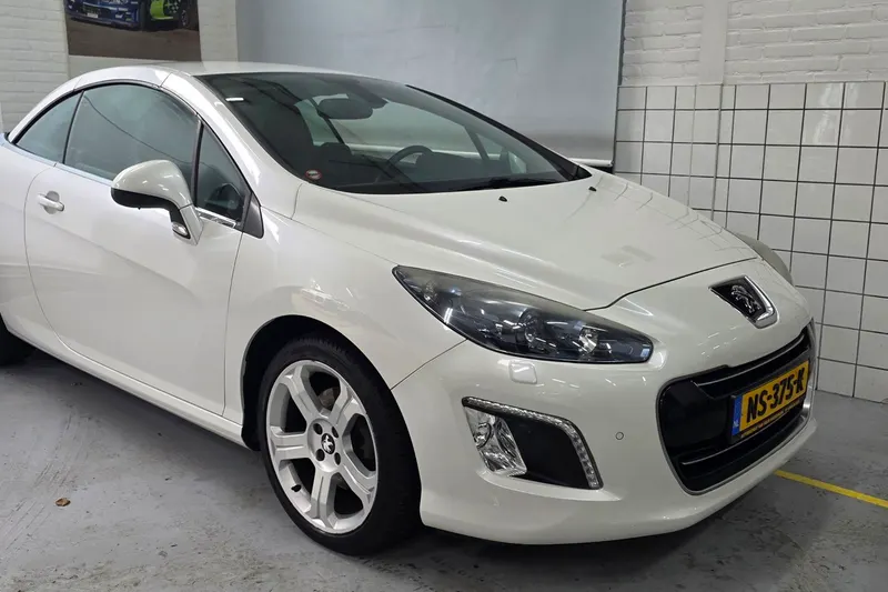 Peugeot 308 (2013)