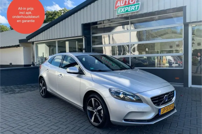 Volvo V40 (2016)