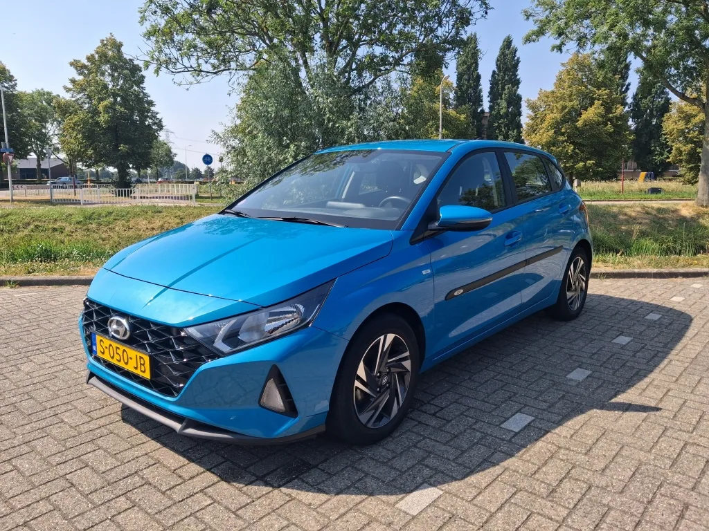 Hyundai i20 (2023) — foto 1