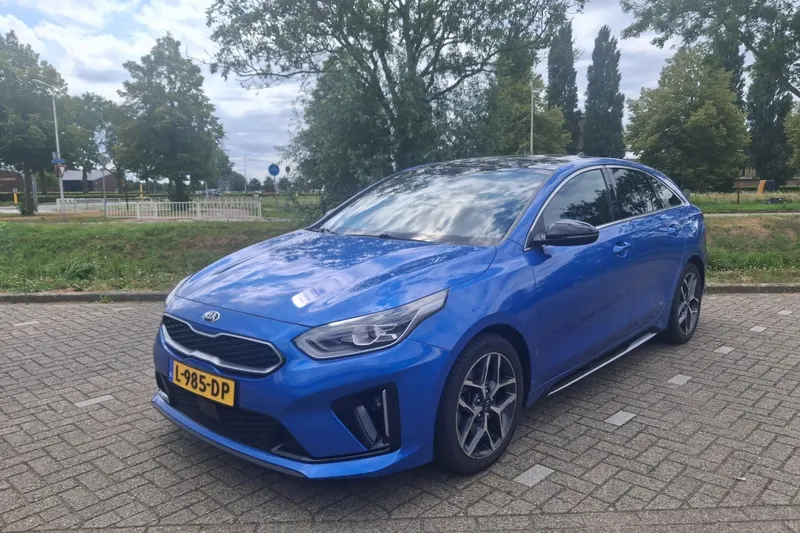 Kia Proceed (2021)