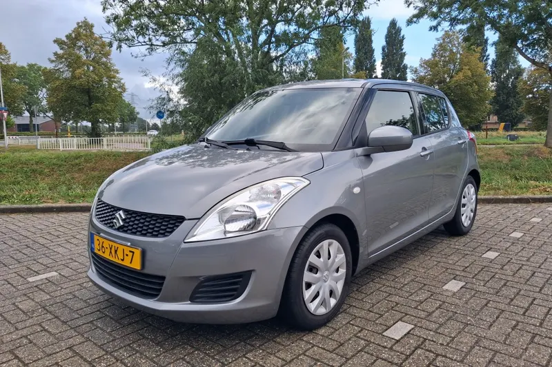 Suzuki Swift (2012)