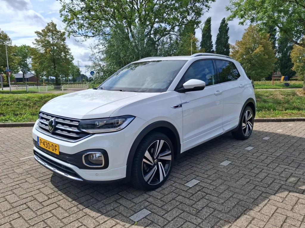 Volkswagen T-Cross (2022) — foto 1