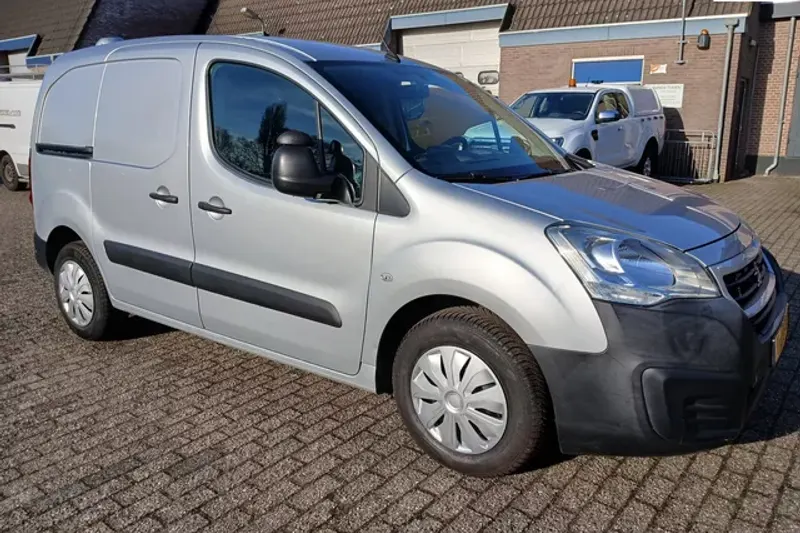 Peugeot Partner (2017)