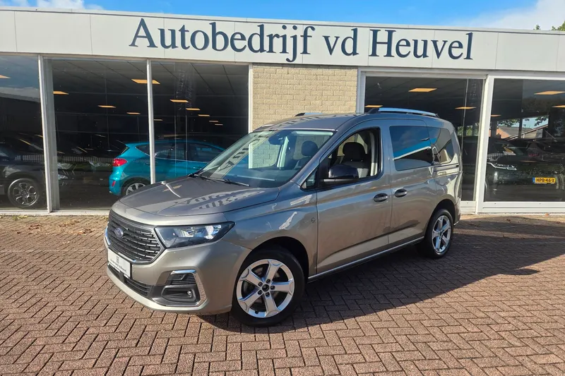 Ford Tourneo Connect (2023)