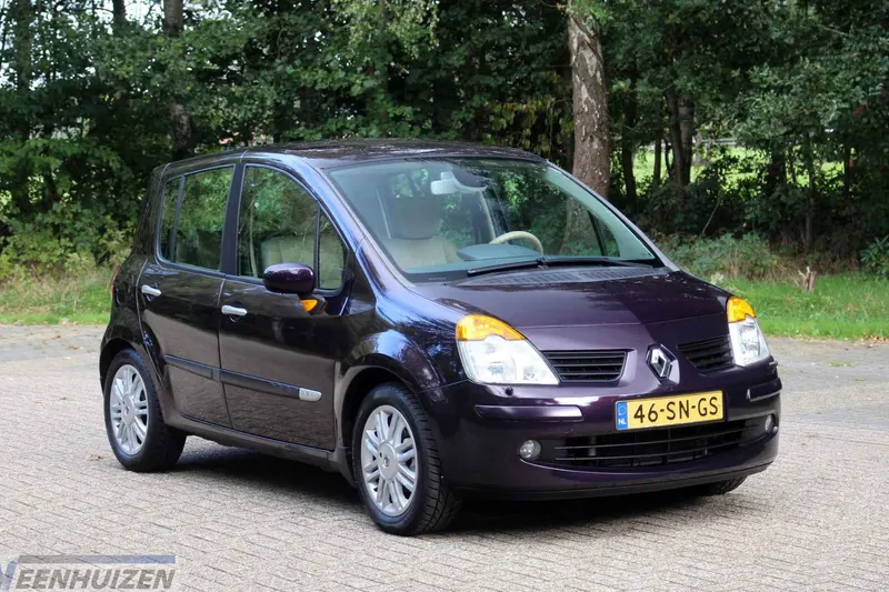 Renault Modus (2006)
