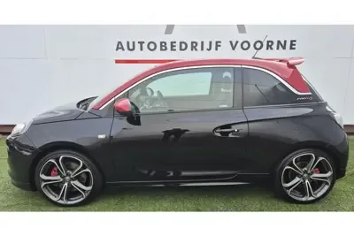 Opel Adam (2017) — foto 1