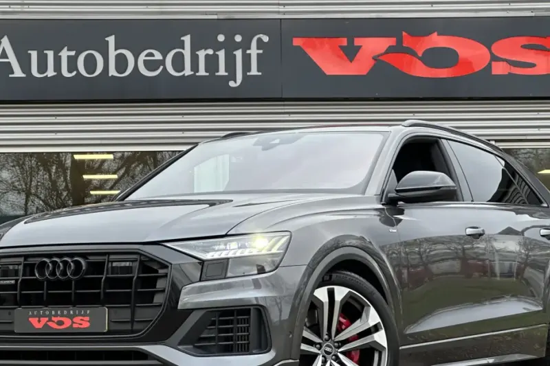 Audi Q8 (2020)