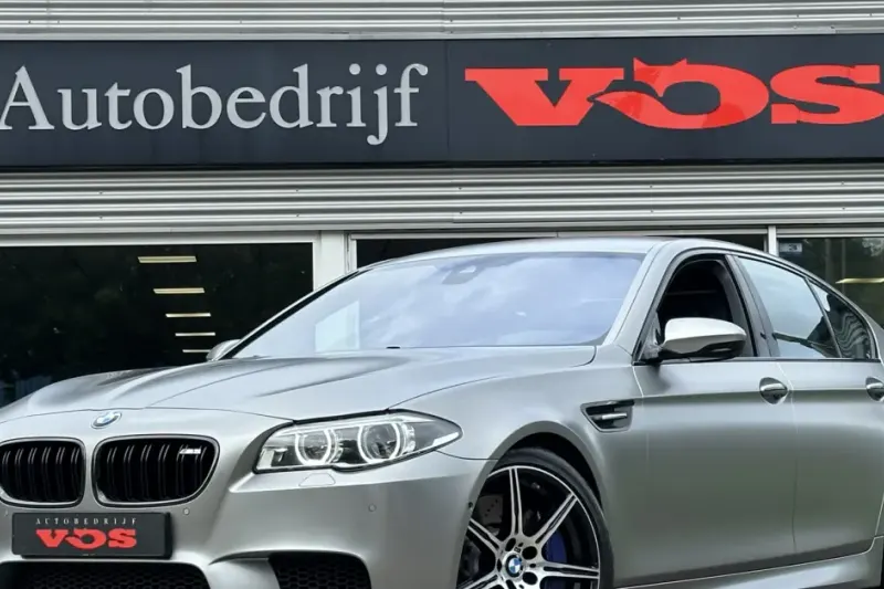 BMW M5 (2015)