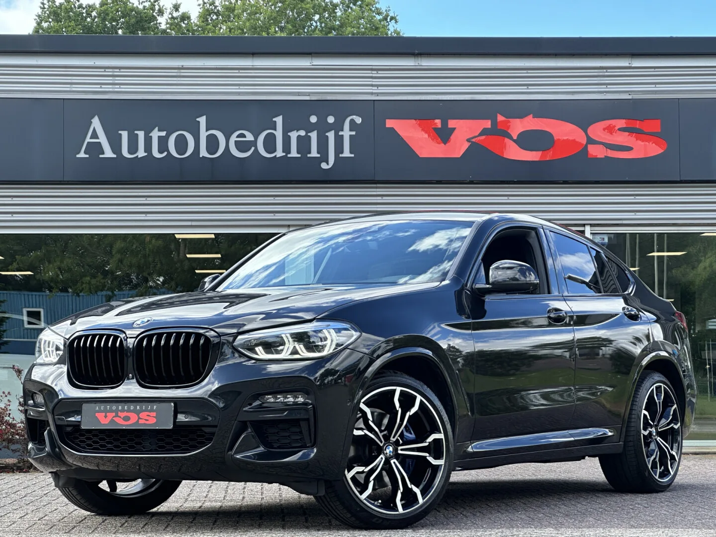 BMW X4 (2019) — foto 1