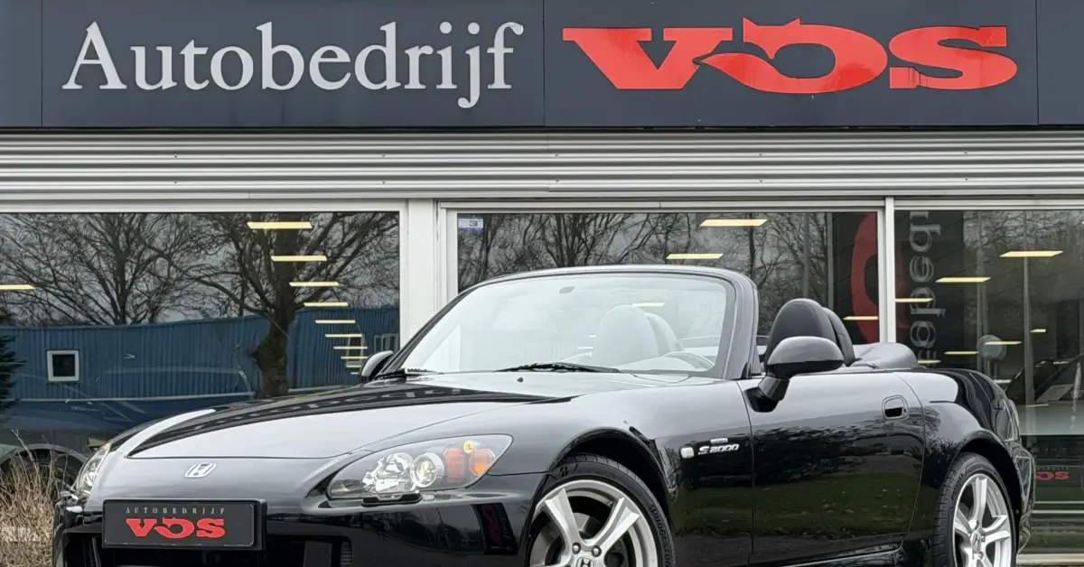 Honda S2000 (2000) — foto 1