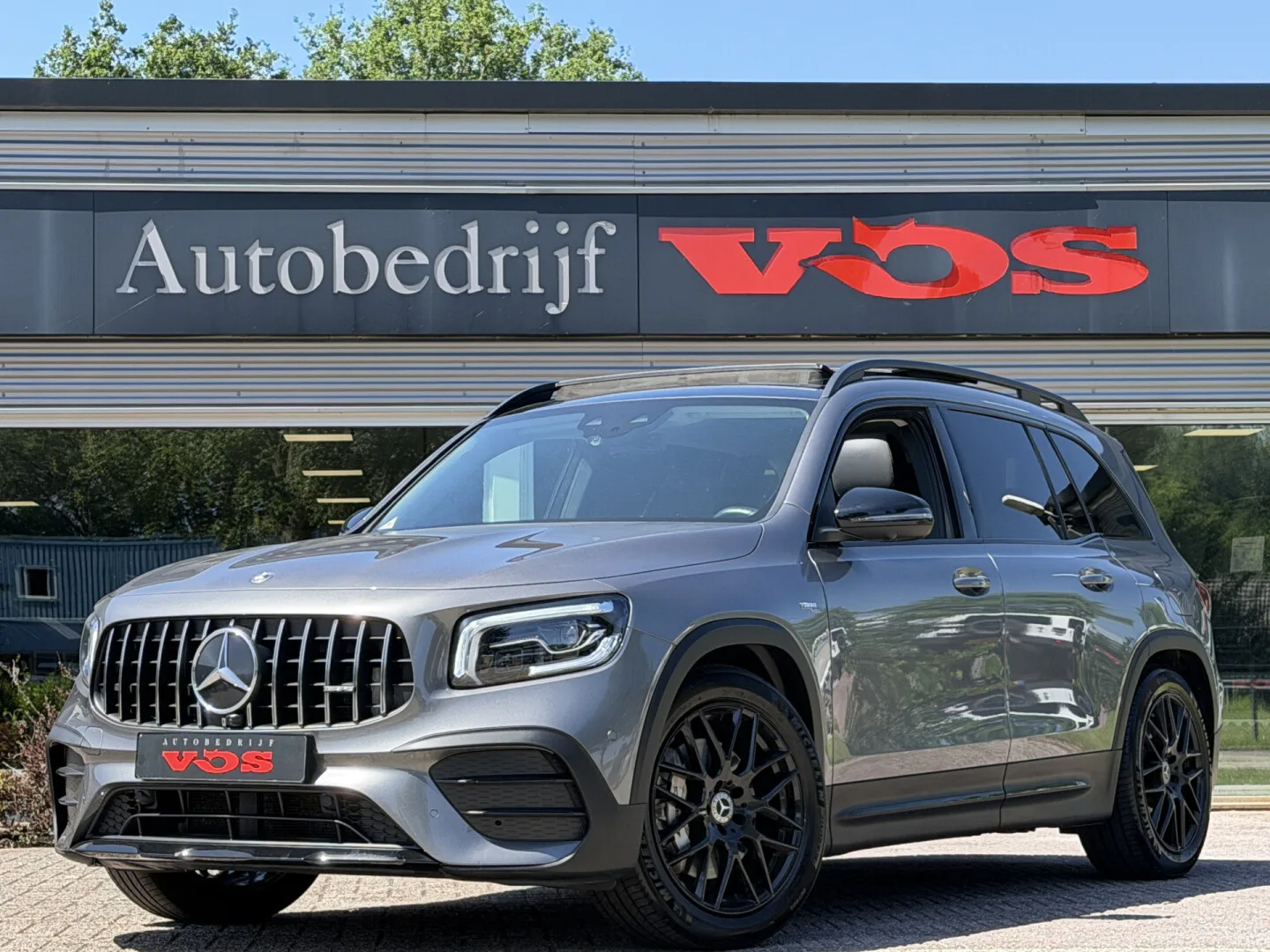 Mercedes-Benz GLB-Klasse (2022) — foto 1