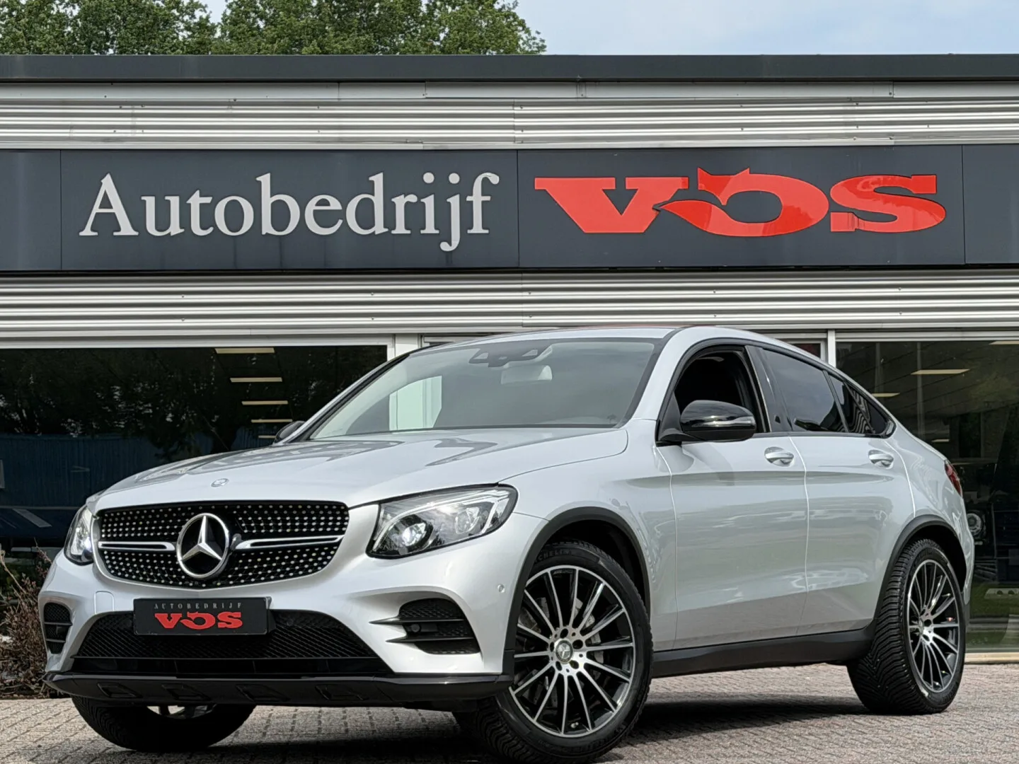 Mercedes-Benz GLC-Klasse Coupé (2016) — foto 1