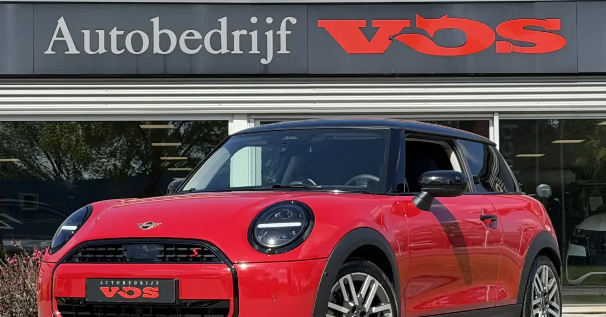 MINI 3-Deurs (2024) — foto 1