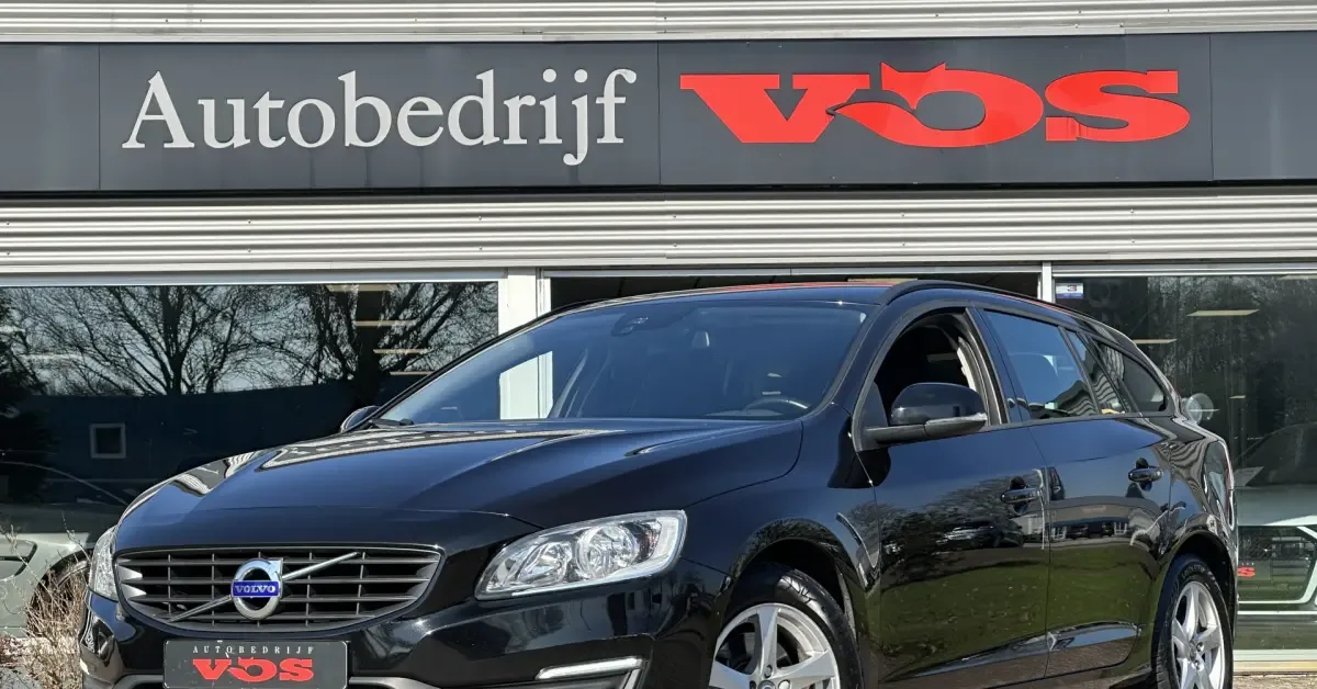 Volvo V60 (2016) — foto 1