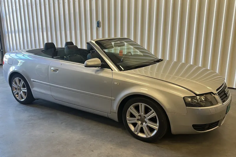 Audi A4 (2004)