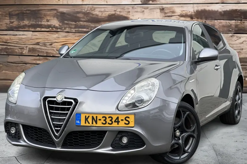 Alfa Romeo Giulietta (2010)