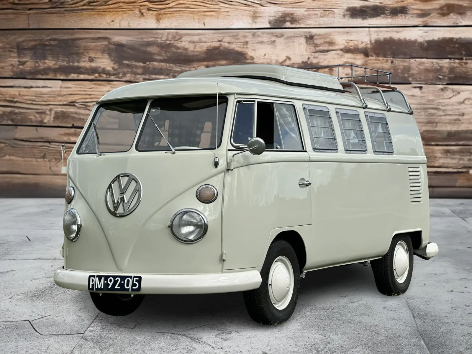 Volkswagen T1 (1967) — foto 1