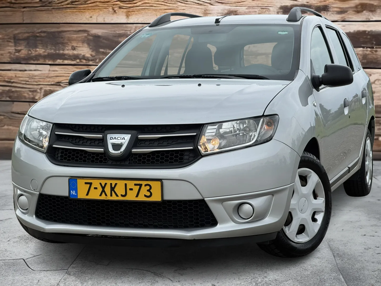 Dacia Logan (2014) — foto 1