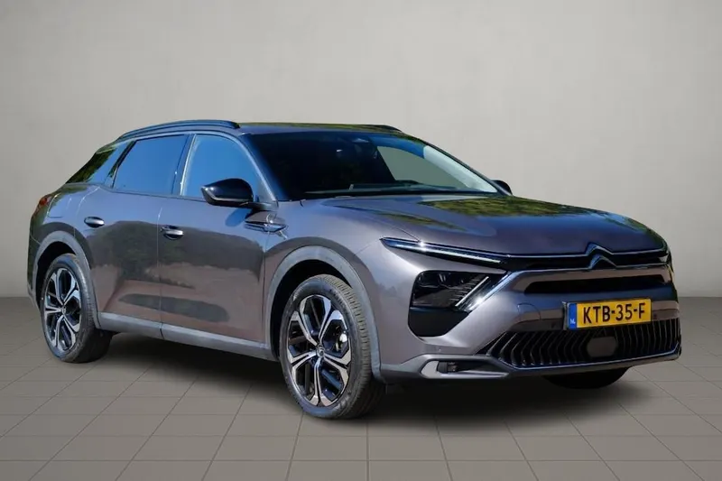 Citroën C5 X (2023)