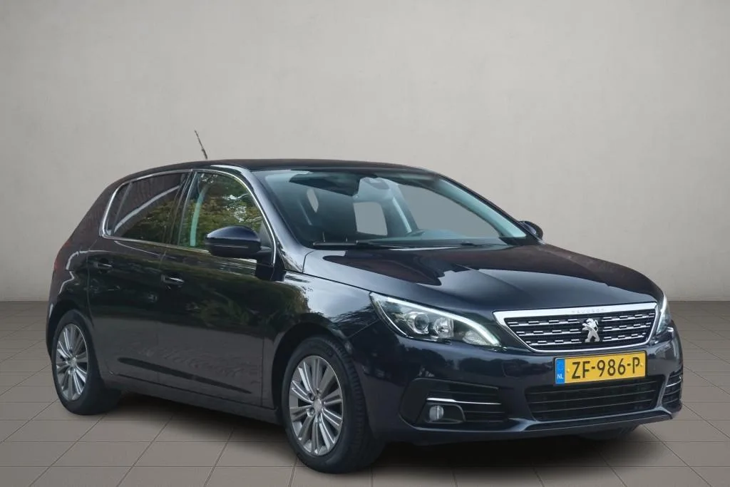 Peugeot 308 (2019) — foto 1