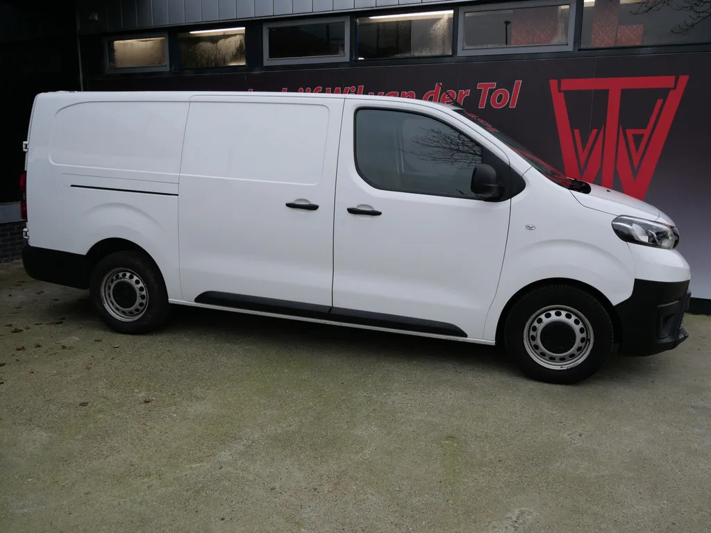 Toyota Proace (2021) — foto 1