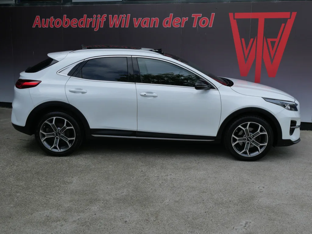 Kia XCeed (2020) — foto 1