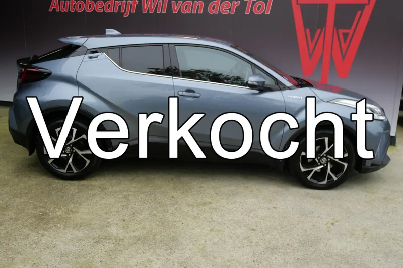 Toyota C-HR (2021)