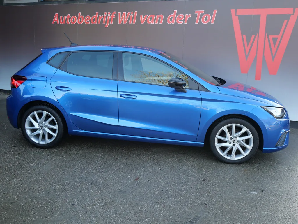 SEAT Ibiza (2024) — foto 1