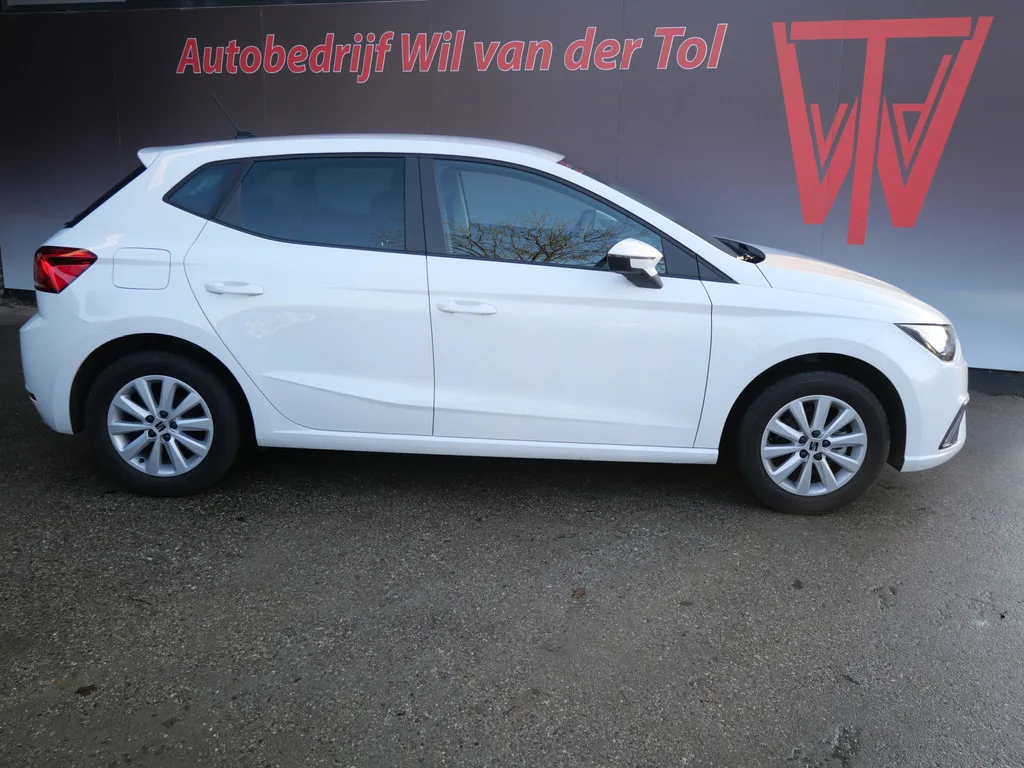 SEAT Ibiza (2024) — foto 1