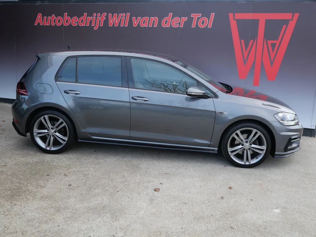 Volkswagen Golf (2017) — foto 1