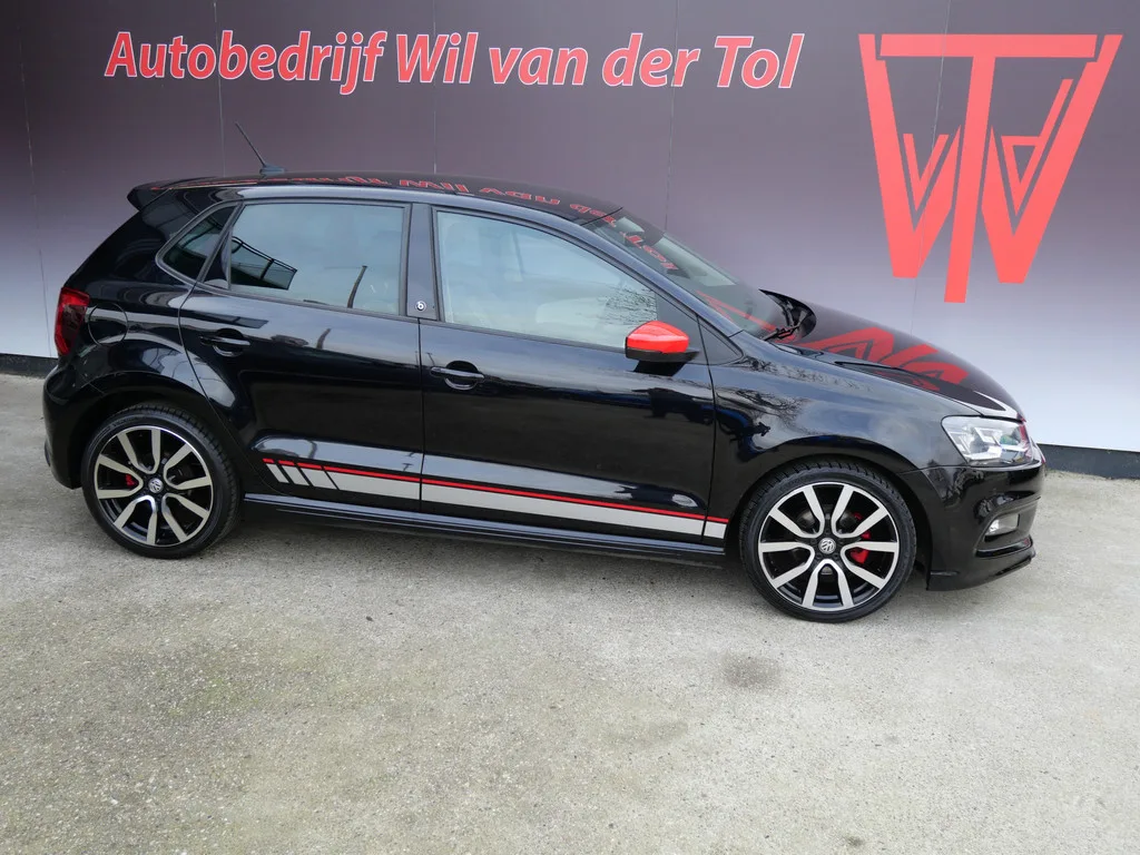 Volkswagen Polo (2017) — foto 1