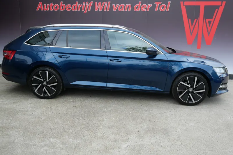 Škoda Superb (2022)