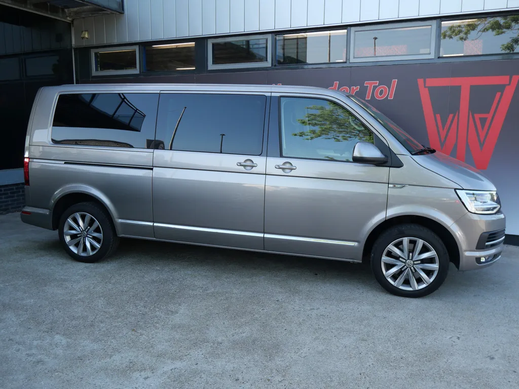Volkswagen Transporter (2018) — foto 1