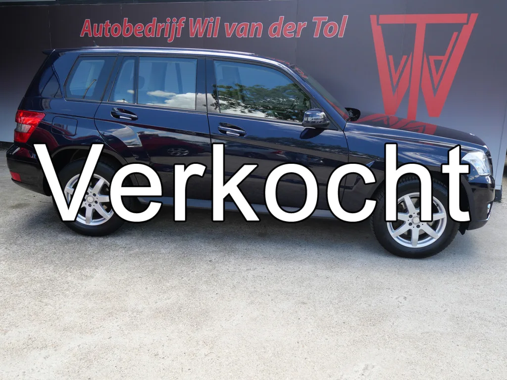 Mercedes-Benz GLK (2010) — foto 1