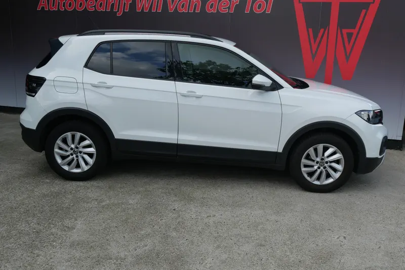 Volkswagen T-Cross (2021)