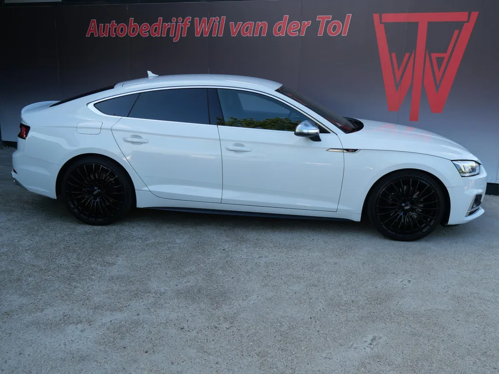 Audi S5 (2018) — foto 1