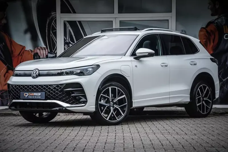Volkswagen Tiguan (2025)