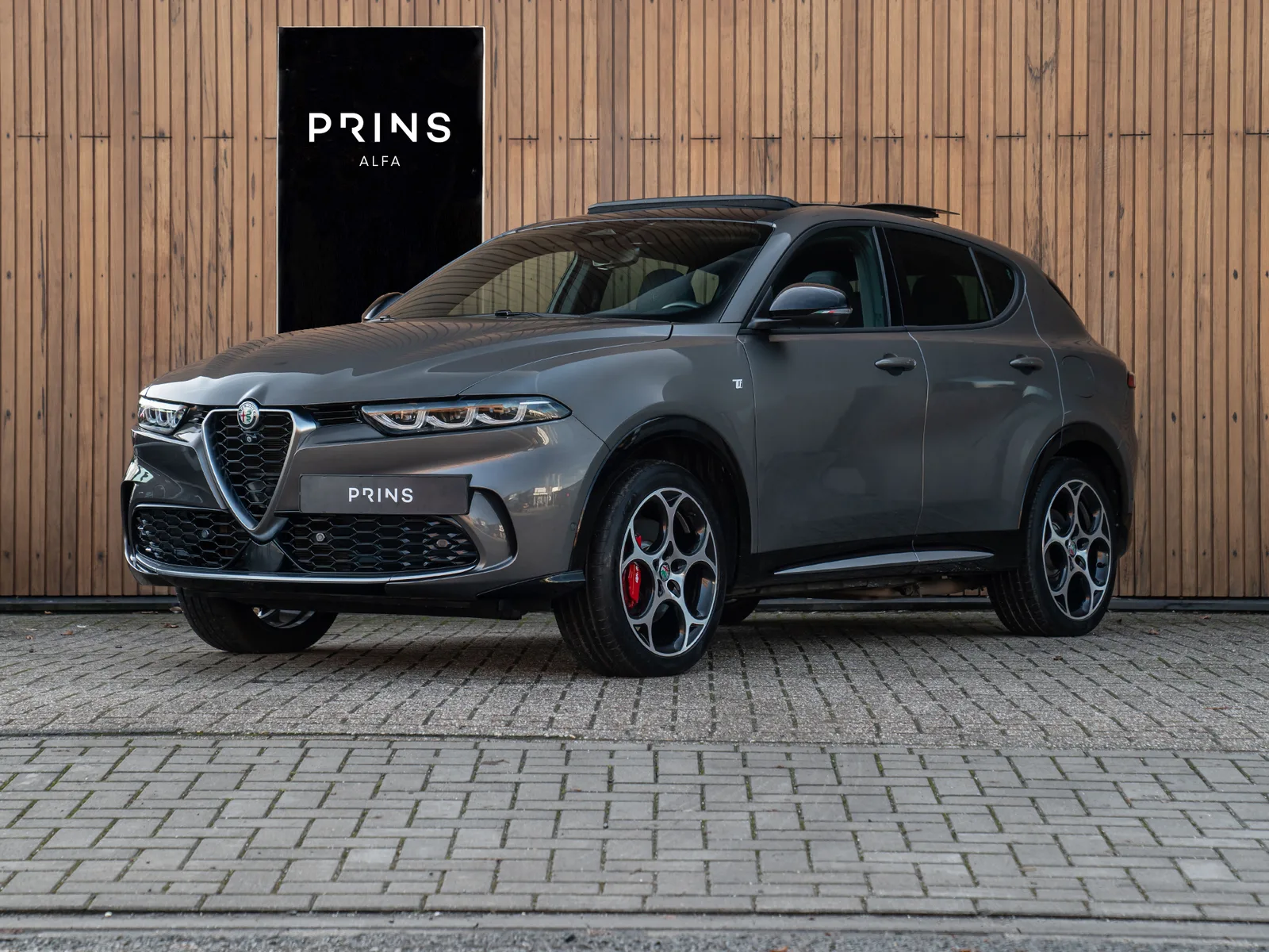 Alfa Romeo Tonale (2023) — foto 1